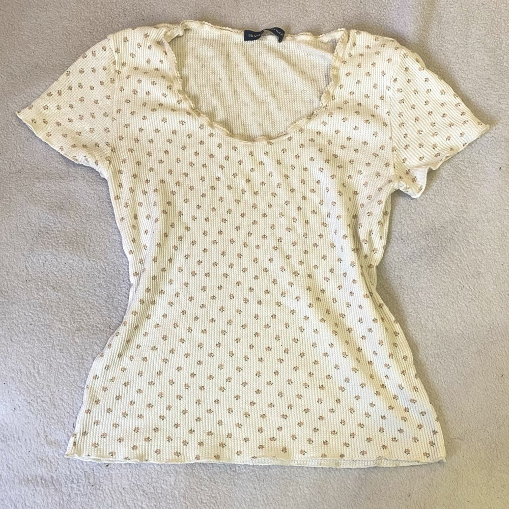 Brandy melville floral top